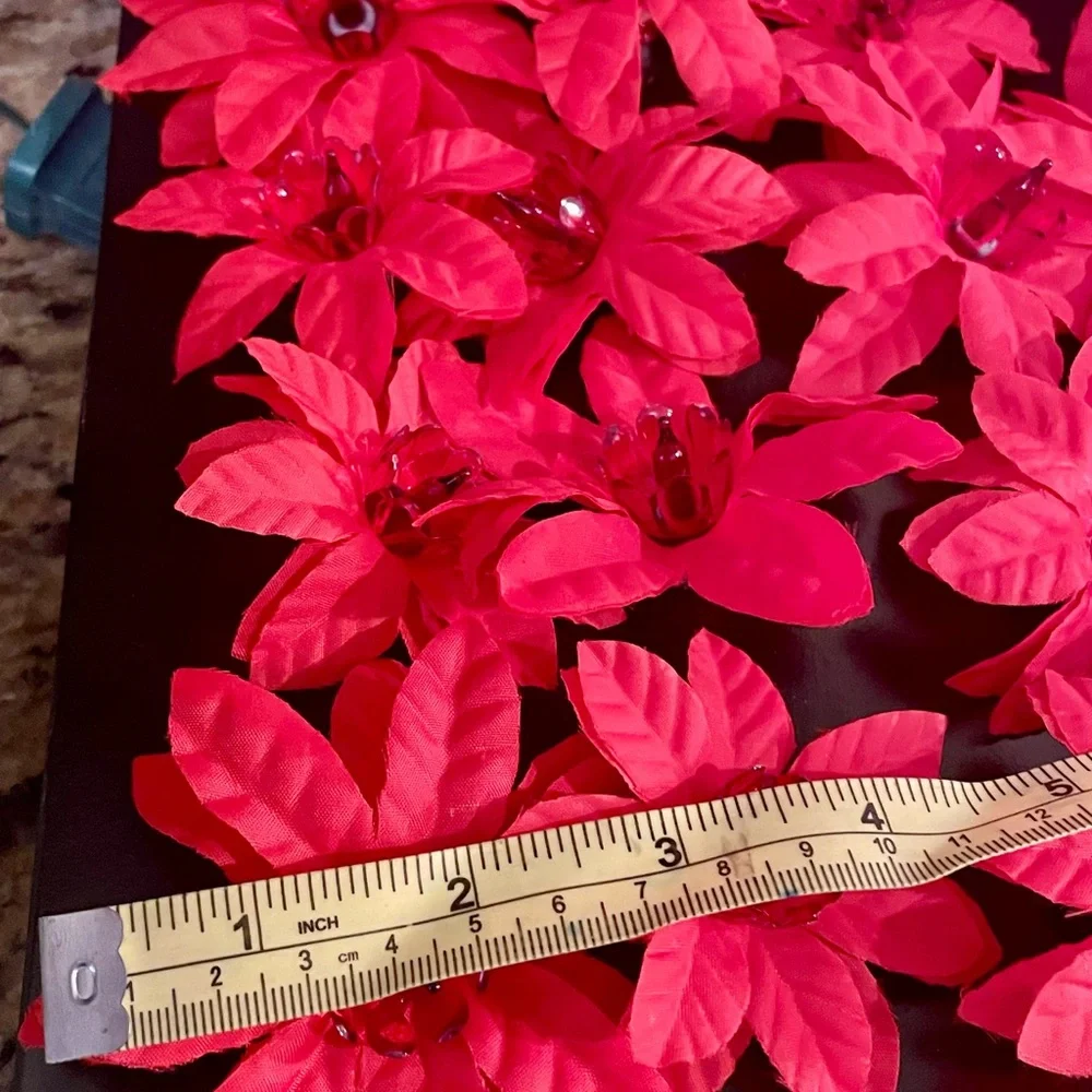Vintage Christmas poinsettia lights NOMA silk 20 light Set